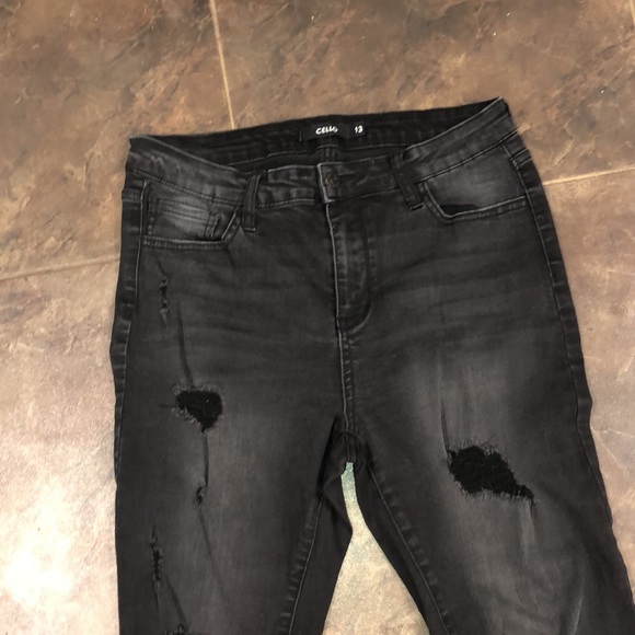 Cello Jeans Skinny Stretch Distressed Destroyed High Rise Zip Black Women Sz 13 - Picture 2 of 5